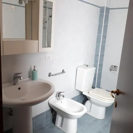 Casa Mia Miniapartment דירה ריפוסטו